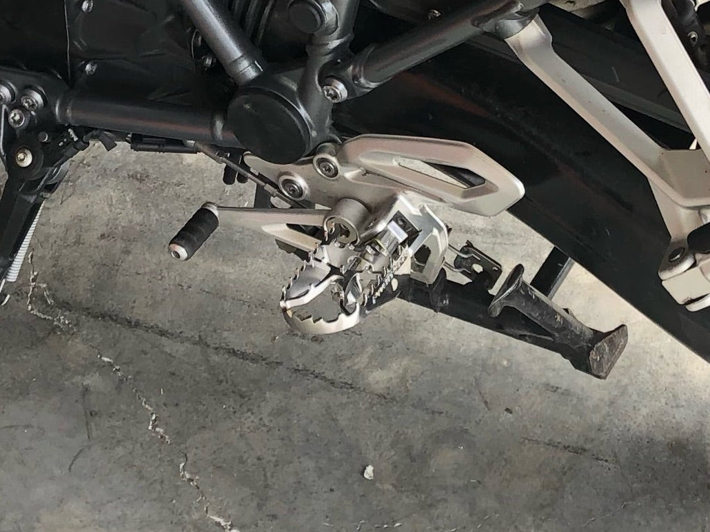 BMW Motorcycles Foot Pegs (2006-2018) R1200R